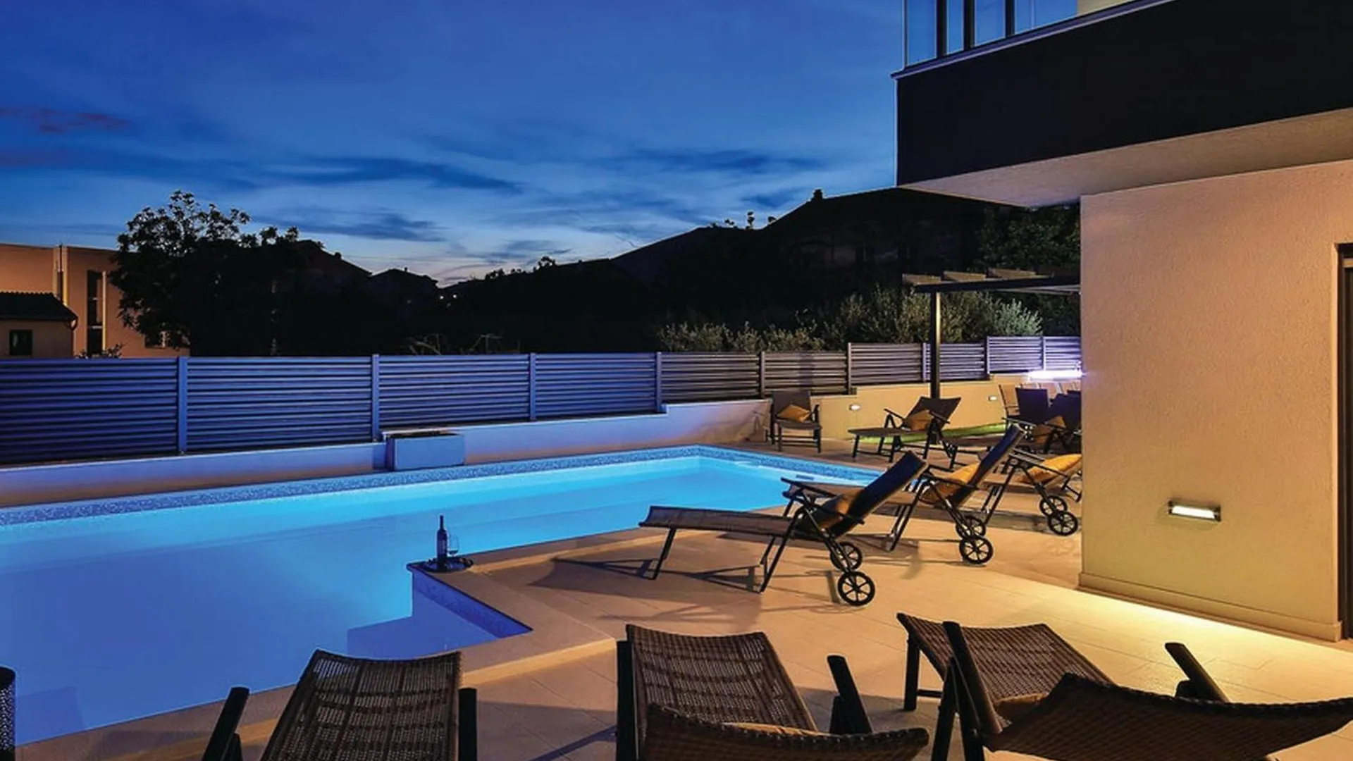 Modern Kastel Villa With Private Pool, Gym, And Large Outdoor Space Kastela