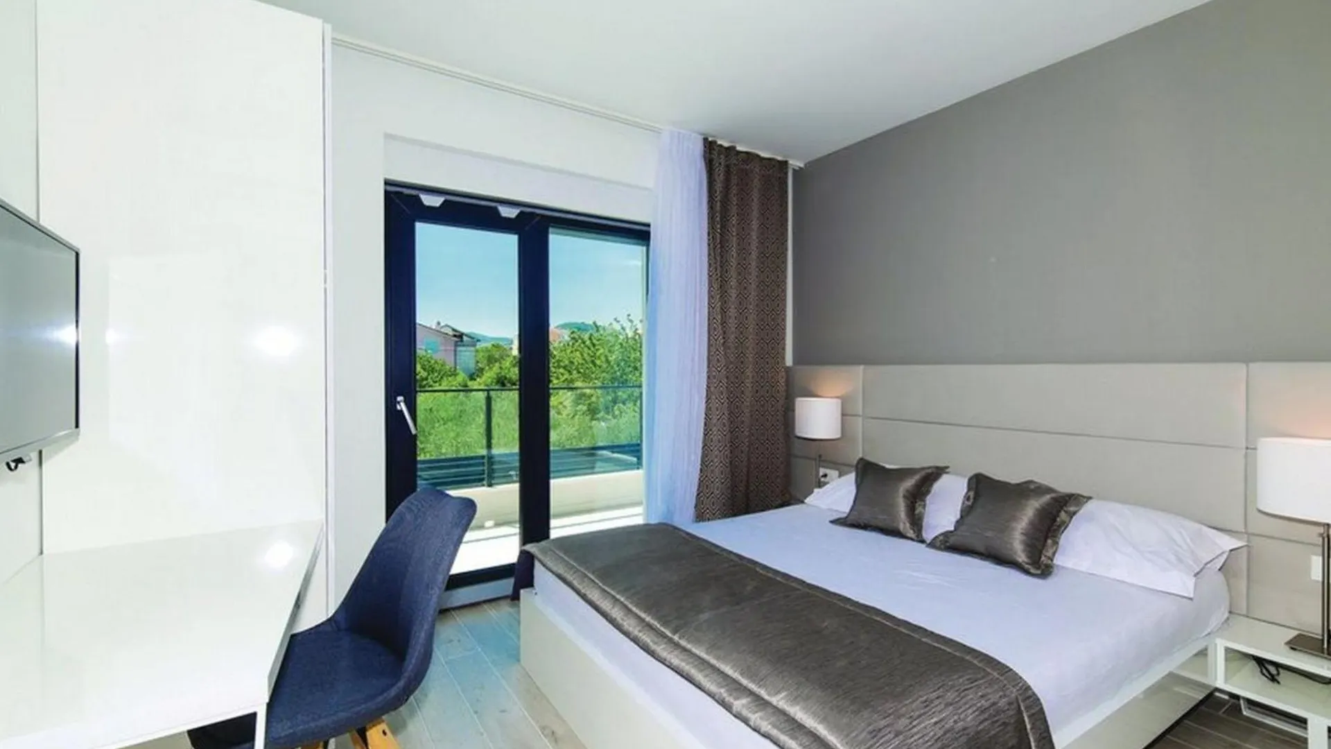 Modern Kastel Villa With Private Pool, Gym, And Large Outdoor Space Kastela 0*,